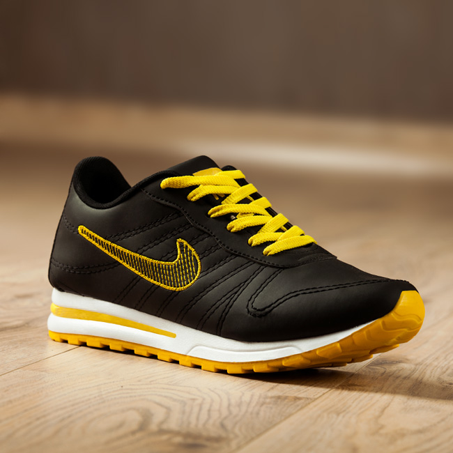 کفش مردانه Nikeمدل Torin (زرد)
