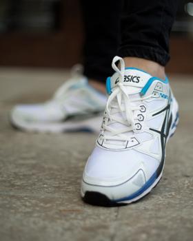 کفش مردانه Asics مدل Gel (سفید آبی)